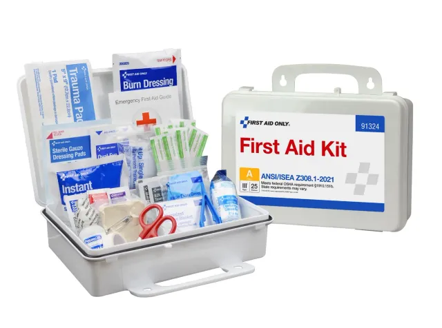 First Aid Only 25 personer ANSI A førstehjelpsskrin 94 deler